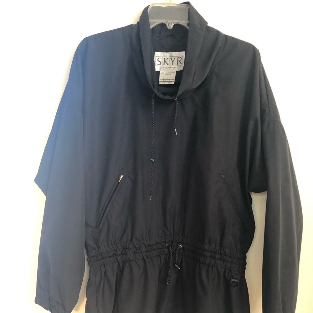 SKYR Anorak top Women’s Small